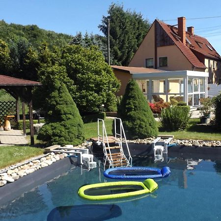Cosy Apartment With In Pirna With Private Terrace Ruang foto